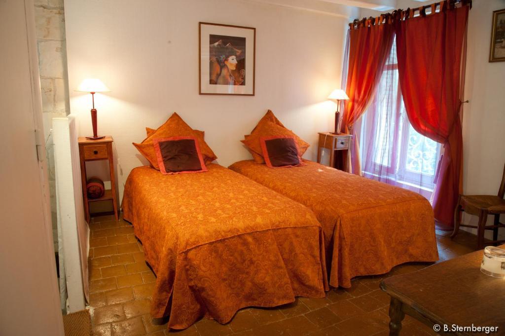Bed and Breakfast La Demeure Saint-Ours Loches Zimmer foto